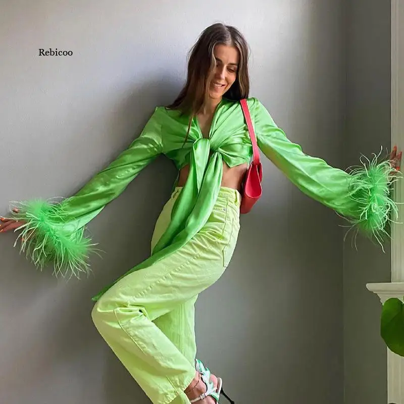 Front Bow Tie Up Sexy Slim Women Bandage Shirt Low Cut Long Sleeve With Furry Feathers Green Satin Crop Top Clubwear
Front Bow Tie Up Sexy Slim Women Bandage Shirt Low Cut Long Sleeve With Furry Feathers Green Satin Crop Top Clubwear