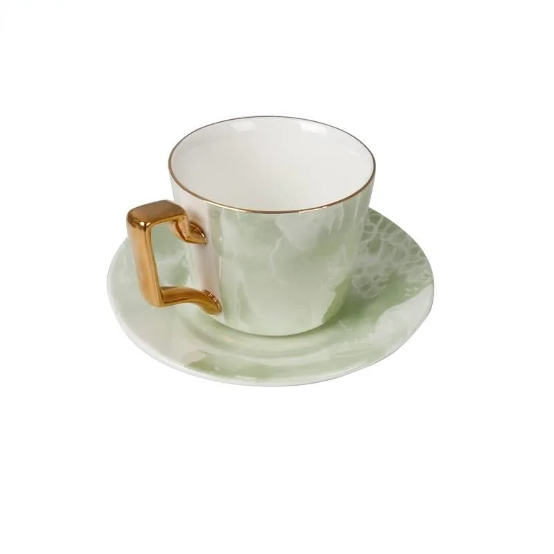 European White Tea Cup Set Traditional Porcelain Homeware Tea Cup Saucer Set Gift Box Filizanki Do Kawy Coffee Cup Reusable
European White Tea Cup Set Traditional Porcelain Homeware Tea Cup Saucer Set Gift Box Filizanki Do Kawy Coffee Cup Reusable