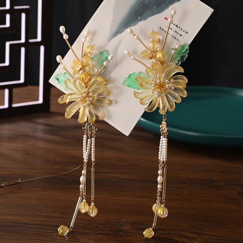 New Classic Simple Accessories Antique Daisy Edge Clip Tassels Retro Hairpin Bridal Hair Accessories
New Classic Simple Accessories Antique Daisy Edge Clip Tassels Retro Hairpin Bridal Hair Accessories
