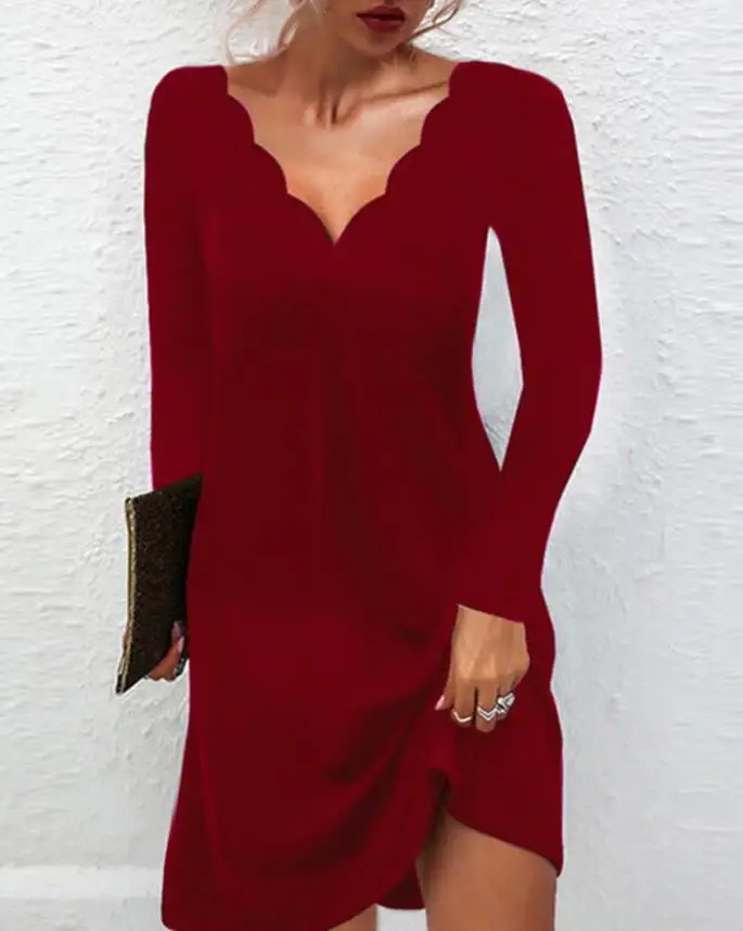 Dresses for Women 2022 Summer Long Sleeve Scallop Trim V-Neck Casual Fashion Plain Mini Daily Straight Dress
Dresses for Women 2022 Summer Long Sleeve Scallop Trim V-Neck Casual Fashion Plain Mini Daily Straight Dress