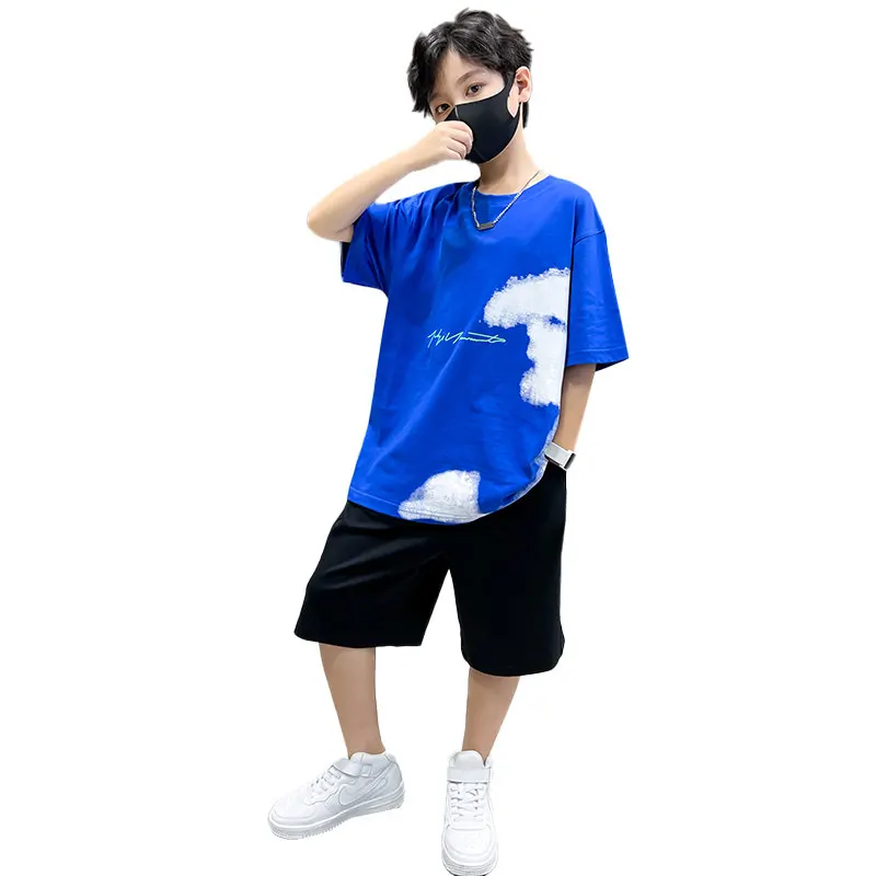 2023 Summer Boys New Clothing Sets for Kids School Casual Sport Outfits Teenage Korea Hot Sale Abstract Print Pattern Tracksuits
2023 Summer Boys New Clothing Sets for Kids School Casual Sport Outfits Teenage Korea Hot Sale Abstract Print Pattern Tracksuits