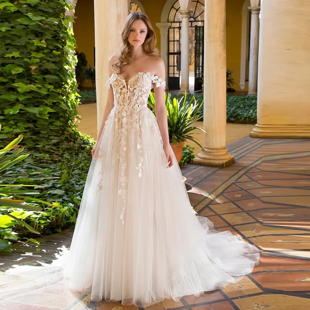 Off the Shoulder Classic Wedding Dresses for Women Bride Lace Appliques Button Back Tulle Illusion Custom Made Vestidos De Novia
Off the Shoulder Classic Wedding Dresses for Women Bride Lace Appliques Button Back Tulle Illusion Custom Made Vestidos De Novia