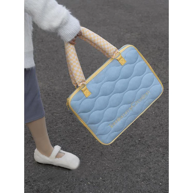 Fashion Laptop Bag 13 14 15 16 inch Waterproof Laptop Carrying Bag For Macbook Air Pro 13 14 15 16 inch Nice Look Laptop Handbag
Fashion Laptop Bag 13 14 15 16 inch Waterproof Laptop Carrying Bag For Macbook Air Pro 13 14 15 16 inch Nice Look Laptop Handbag