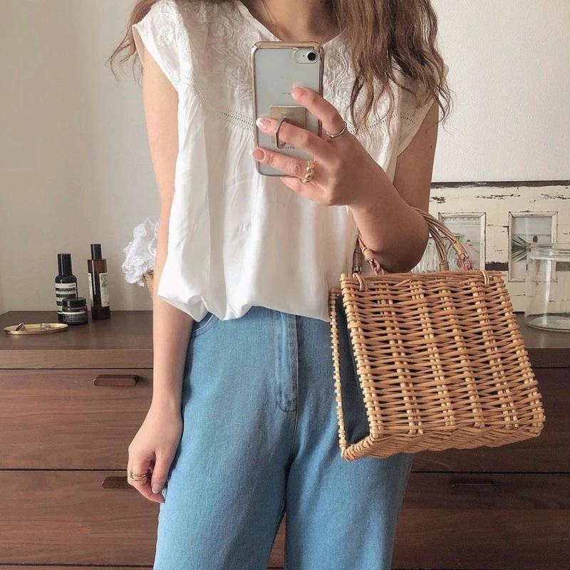 Canvas Stitching Rattan handbags for women wicker woven hand designer bag straw beach basket women handbag Japanese womens bag
Canvas Stitching Rattan handbags for women wicker woven hand designer bag straw beach basket women handbag Japanese womens bag