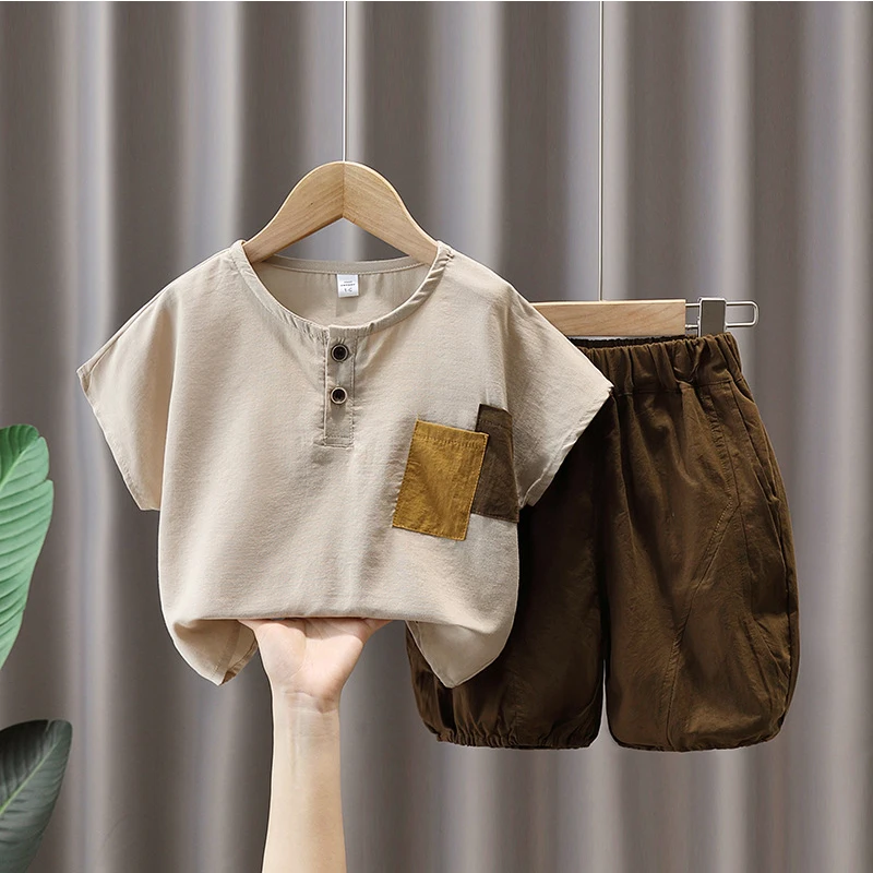 Korean Style Children's Clothing Summer Suit Handsome New T-Shirts Solid Color Pants School Look Tracksuit For Boy 3-8 Years Old
Korean Style Children's Clothing Summer Suit Handsome New T-Shirts Solid Color Pants School Look Tracksuit For Boy 3-8 Years Old