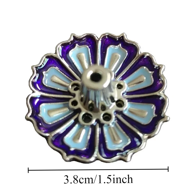 Медный держатель для благовоний лотос 9 отверстий
Медный держатель для благовоний лотос 9 отверстий