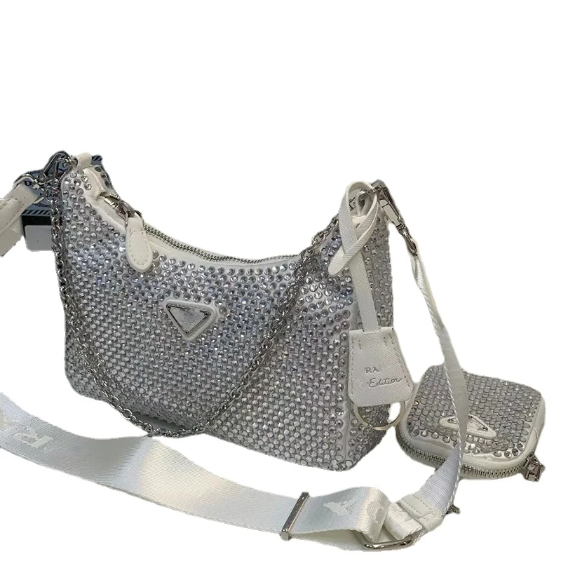 Flash Drill Three In One 2022 New Single Shoulder Cross Body Women's Bag Famous Brand Bag Chain Strap Handbags Free Shipping
Flash Drill Three In One 2022 New Single Shoulder Cross Body Women's Bag Famous Brand Bag Chain Strap Handbags Free Shipping