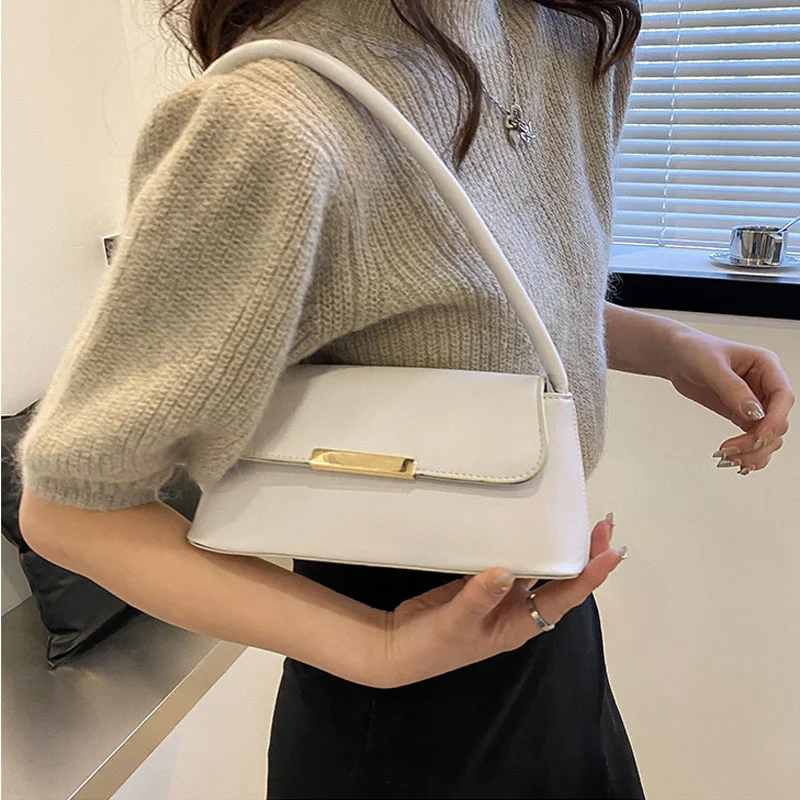 Women Retro Bags Armpit Shoulder Bag Lady Handbag Shoulder Purse Underarm Bags Clutch Women Hobos Summer Handbags Bolso Feminina
Women Retro Bags Armpit Shoulder Bag Lady Handbag Shoulder Purse Underarm Bags Clutch Women Hobos Summer Handbags Bolso Feminina