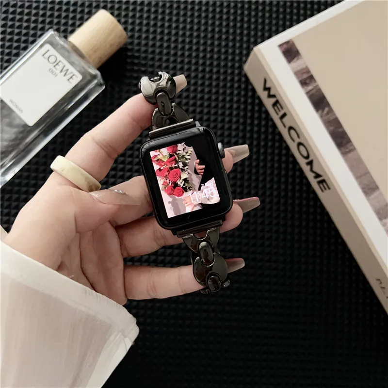 Metal bracelet for Apple Watch 49mm44mm 45mm 41mm 40mm Women's Pig Nose iwatch Series band ultra 8 7 6 5 4 3 Strap accessories
Metal bracelet for Apple Watch 49mm44mm 45mm 41mm 40mm Women's Pig Nose iwatch Series band ultra 8 7 6 5 4 3 Strap accessories