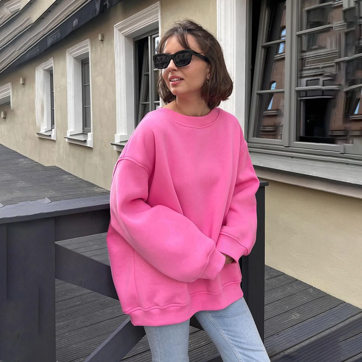 Women Solid Color Loose Fitting Hoodies 2023 Autumn/Winter New Solid Color Fleece Pullover Women Sweatshirt
Women Solid Color Loose Fitting Hoodies 2023 Autumn/Winter New Solid Color Fleece Pullover Women Sweatshirt