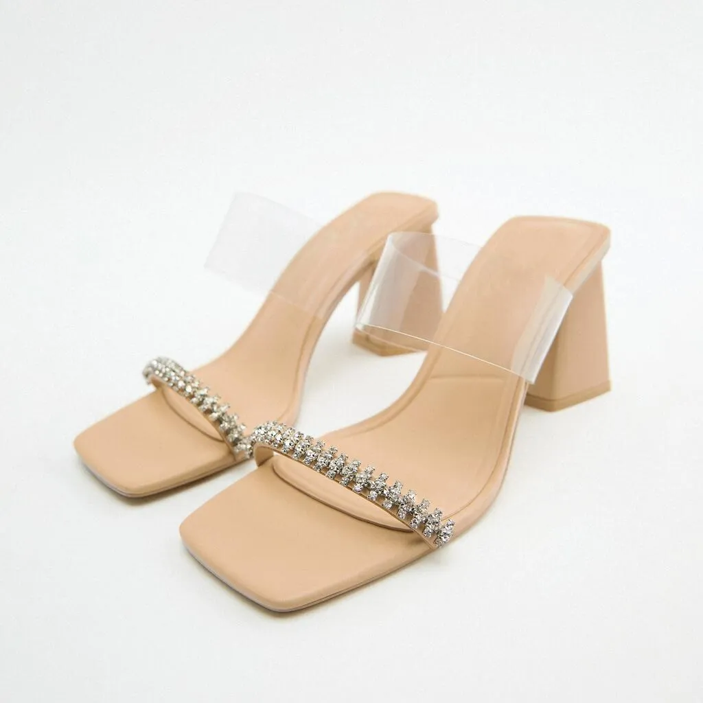 2022 Spring and Summer New Women's Shoes Natural Color Square Toe Rhinestone Decoration Thick High Heel Sandals
2022 Spring and Summer New Women's Shoes Natural Color Square Toe Rhinestone Decoration Thick High Heel Sandals
