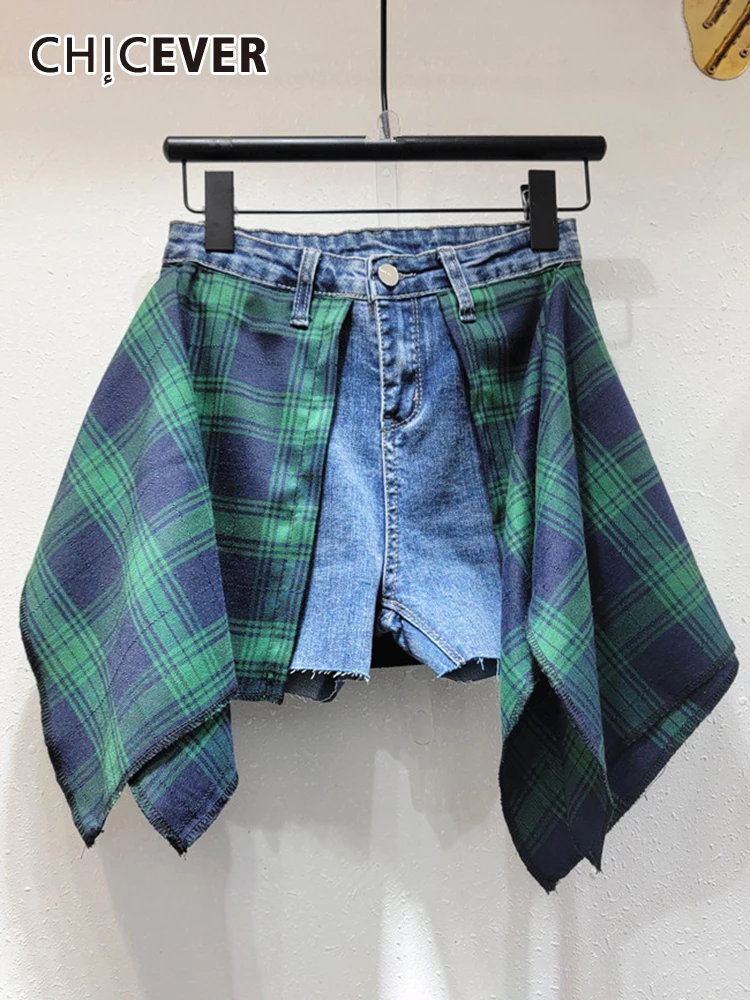 CHICEVER Plaid Patchwork Denim Shorts For Women High Waist Spliced Button Irregular Hem Hit Color Summer Short Jeans Female 2023
CHICEVER Plaid Patchwork Denim Shorts For Women High Waist Spliced Button Irregular Hem Hit Color Summer Short Jeans Female 2023