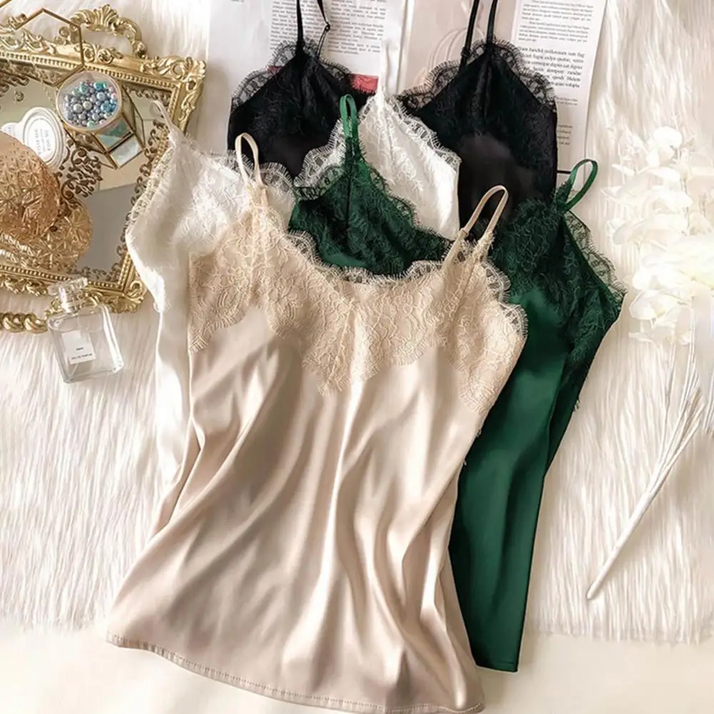 V-neck Summer Blouse Silky Soft Women's Lace Patchwork Camisole Elegant Sleeveless Vest With Spaghetti Straps Women Camisole Top
V-neck Summer Blouse Silky Soft Women's Lace Patchwork Camisole Elegant Sleeveless Vest With Spaghetti Straps Women Camisole Top