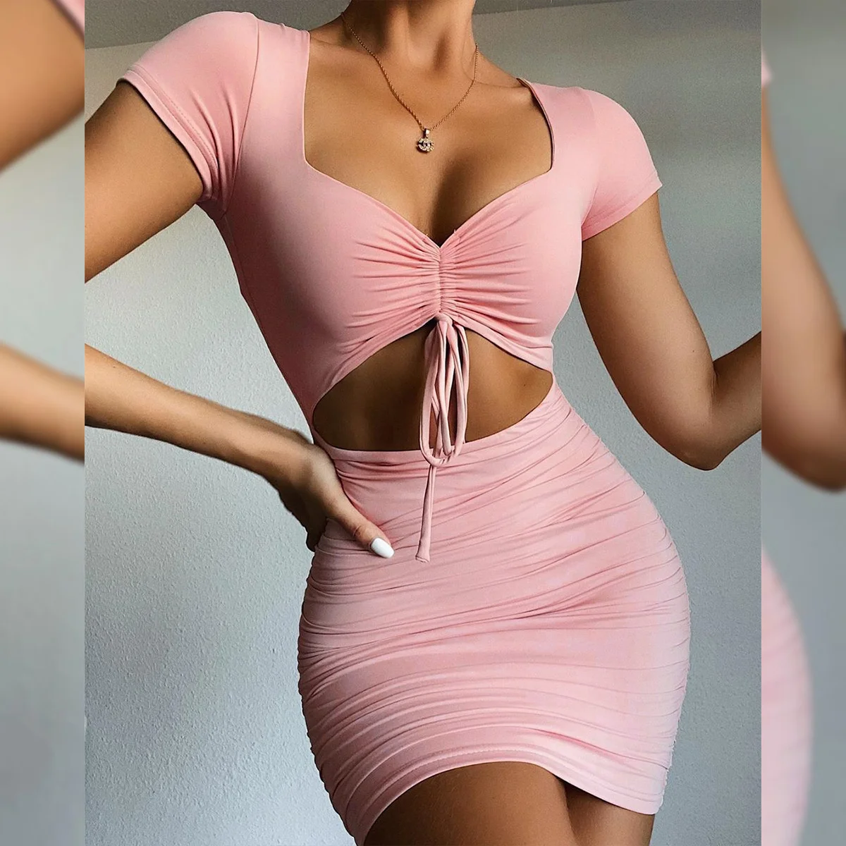 Women's Dress European and American Sexy V-neck Hollow Drawstring Bag Hip Pleated Dress
Women's Dress European and American Sexy V-neck Hollow Drawstring Bag Hip Pleated Dress