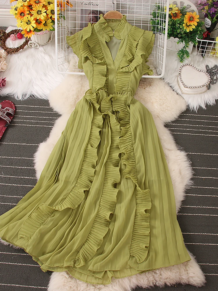 Summer Women Irregular Ruffle Pleated Dress Vintage V-Neck Sleeveless High Waist A-Line Vestidos Female Elegant Midi Robe New
Summer Women Irregular Ruffle Pleated Dress Vintage V-Neck Sleeveless High Waist A-Line Vestidos Female Elegant Midi Robe New