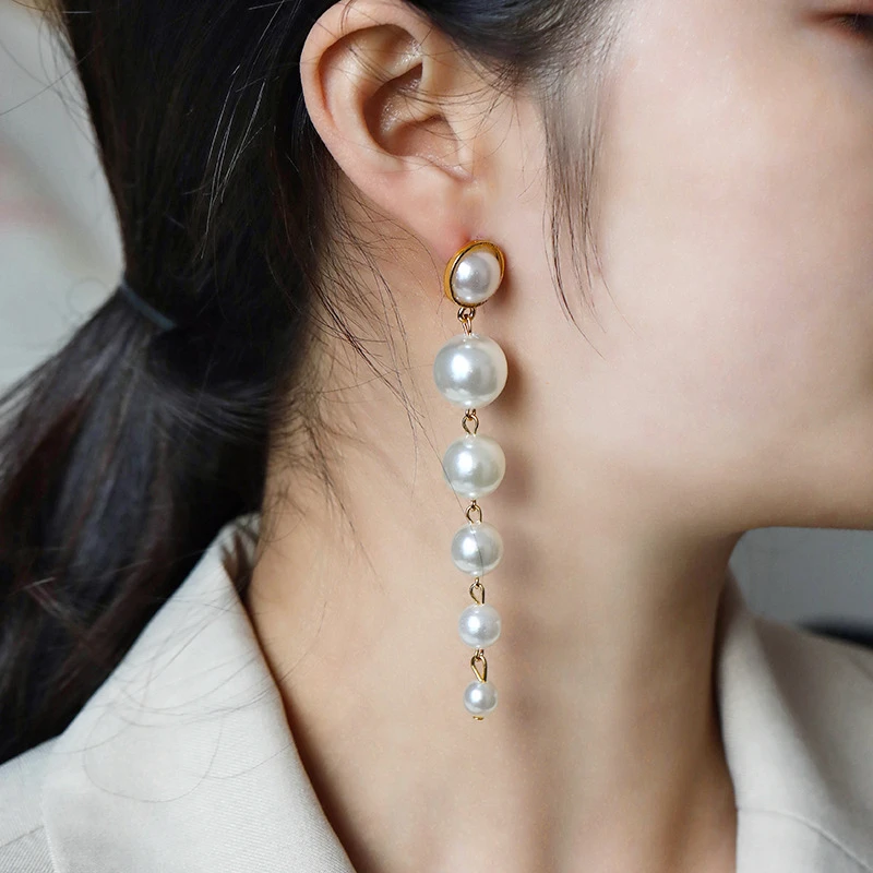 ZLALHAJA Simulation Big Pearl Earrings For Women Piercing Luxury Elegant Long Hanging Dangle Earrings Fasion Jewelry
ZLALHAJA Simulation Big Pearl Earrings For Women Piercing Luxury Elegant Long Hanging Dangle Earrings Fasion Jewelry