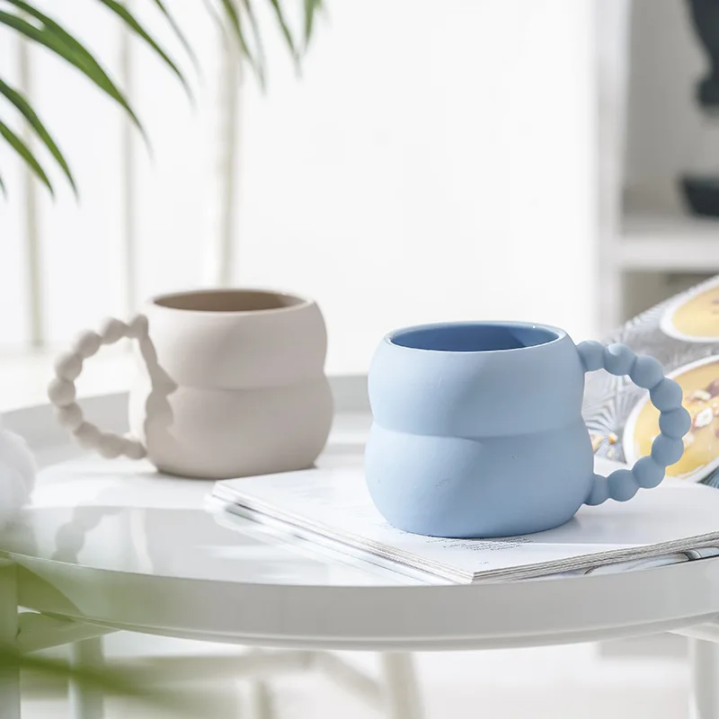 Кружка для воды для кофейных столов, Рождественская керамическая кружка в скандинавском стиле, керамические чашки для офиса, рождественски...
Кружка для воды для кофейных столов, Рождественская керамическая кружка в скандинавском стиле, керамические чашки для офиса, рождественски...