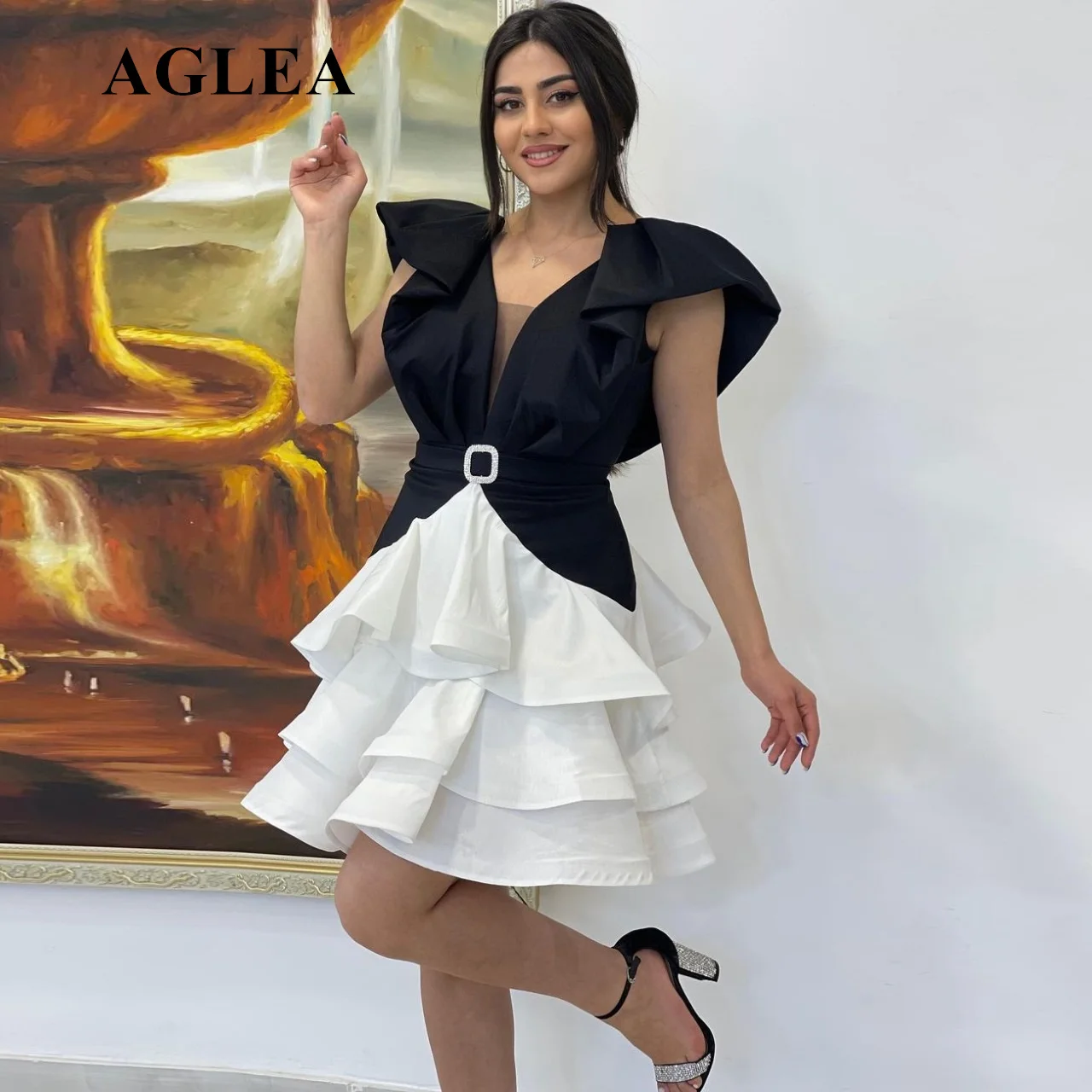 Черно-белые платья для встречи выпускников AGLEA, модель 2023 года, платье с V-образным вырезом и закрытыми рукавами, платье для выпускного вечера, платье для торжественных случаев в несколько рядов
Черно-белые платья для встречи выпускников AGLEA, модель 2023 года, платье с V-образным вырезом и закрытыми рукавами, платье для выпускного вечера, платье для торжественных случаев в несколько рядов
