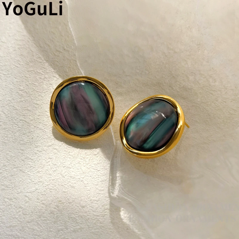 925 Silver Needle Women Jewelry Resin Earrings Popular Design Vintage Temperament Stud Earrings For Women Accessories
925 Silver Needle Women Jewelry Resin Earrings Popular Design Vintage Temperament Stud Earrings For Women Accessories
