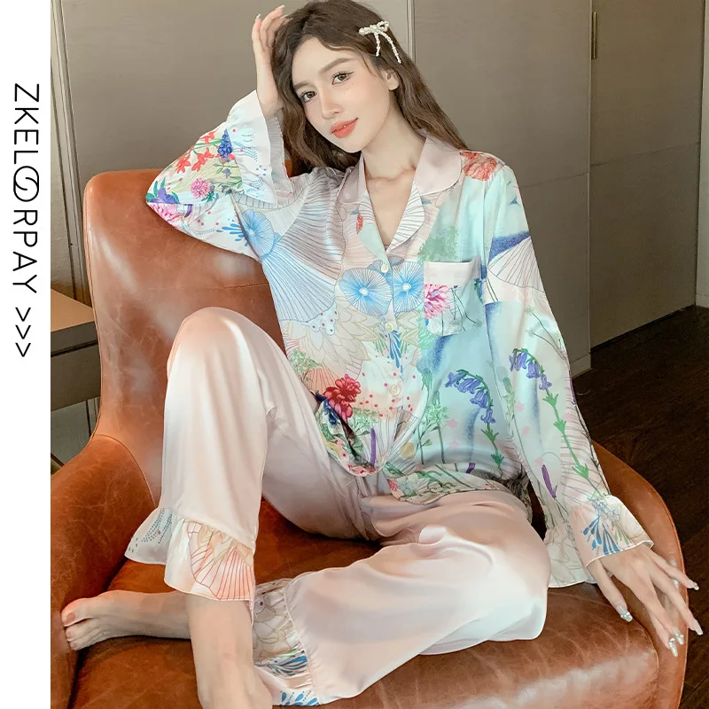 Light Luxury Thin Ice Silk Women's Pajamas Sets High-end Simulation Silk Home Service Sleepwear Spring and Autumn Nightwear Suit
Light Luxury Thin Ice Silk Women's Pajamas Sets High-end Simulation Silk Home Service Sleepwear Spring and Autumn Nightwear Suit