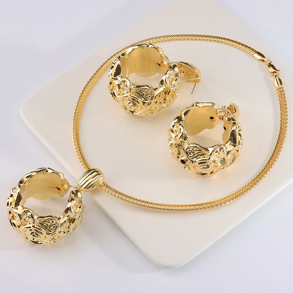 18K Jewelry Sets for Women Metal Earrings Collar Necklace Pendant for Nigerian Wedding Dress Christmas Valentine's Party Gifts
18K Jewelry Sets for Women Metal Earrings Collar Necklace Pendant for Nigerian Wedding Dress Christmas Valentine's Party Gifts