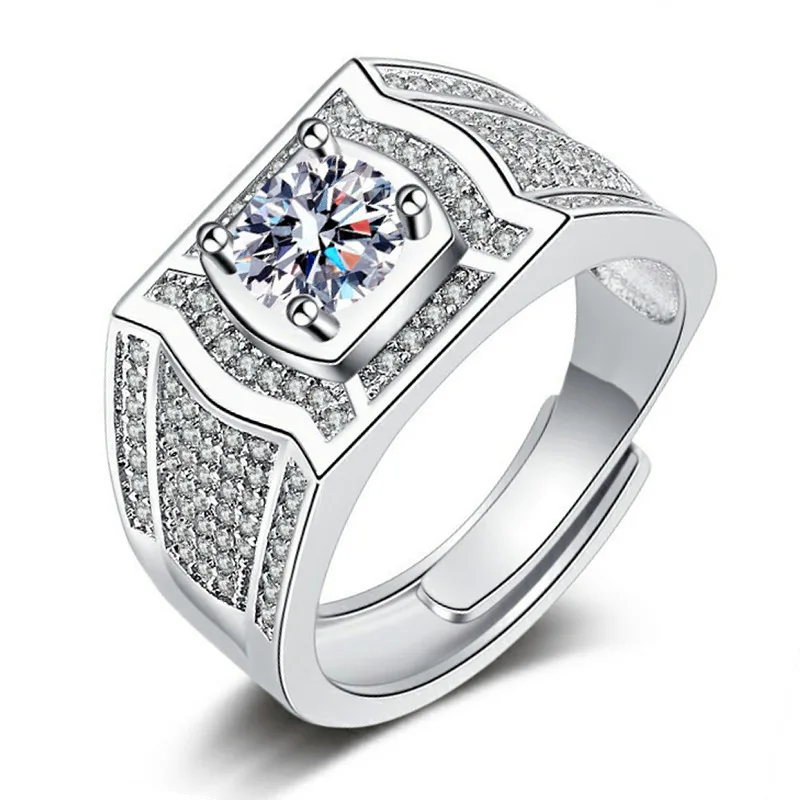 Full diamond domineering silver-plated imitation moissanite diamond light luxury men's diamond ring for wedding gift
Full diamond domineering silver-plated imitation moissanite diamond light luxury men's diamond ring for wedding gift