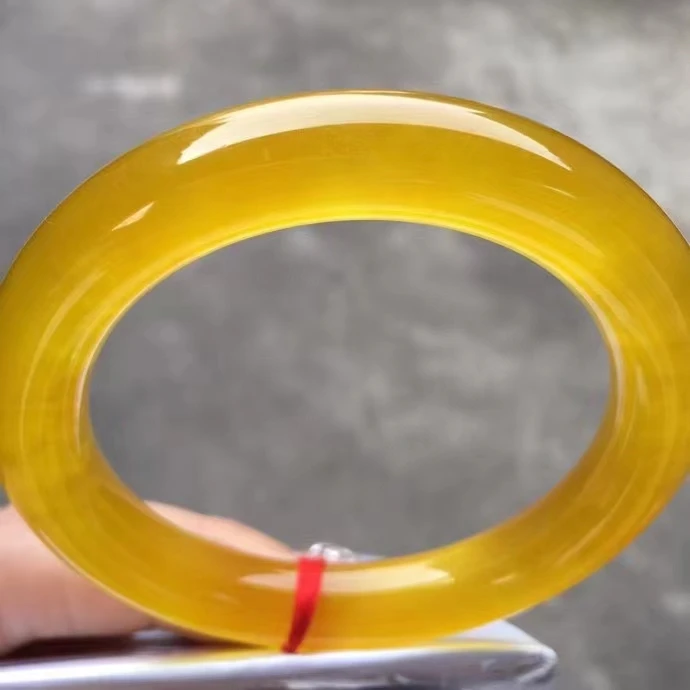 Natural 100% real Myanmar jadeite bangle round bar jadeite bangle yellow jadeite for woman temperament gift bracelets 55.7mm 805
Natural 100% real Myanmar jadeite bangle round bar jadeite bangle yellow jadeite for woman temperament gift bracelets 55.7mm 805