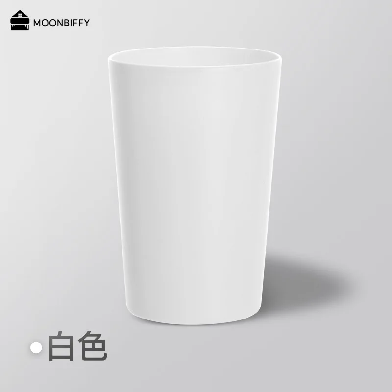 Пластиковая чашка MOONBIFFY
Пластиковая чашка MOONBIFFY