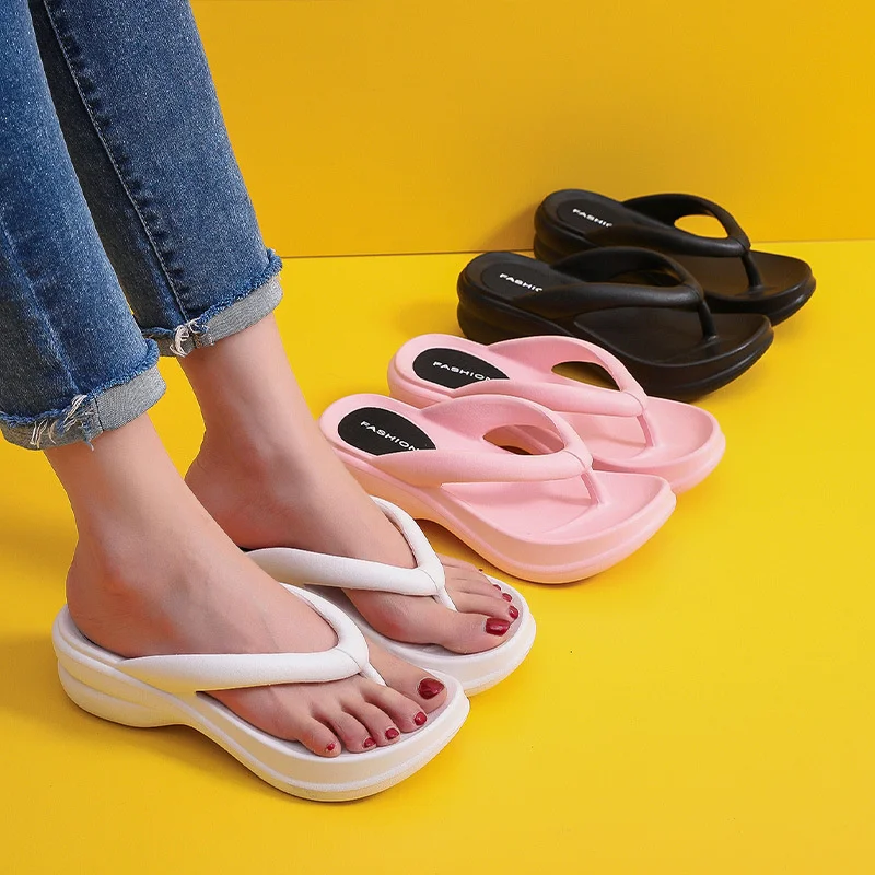 

Summer Women Slippers EVA Soft Sides Shoes Garden Shoes Wedges Sweet Sandals Antiskid Female Platform Flip Flops For women