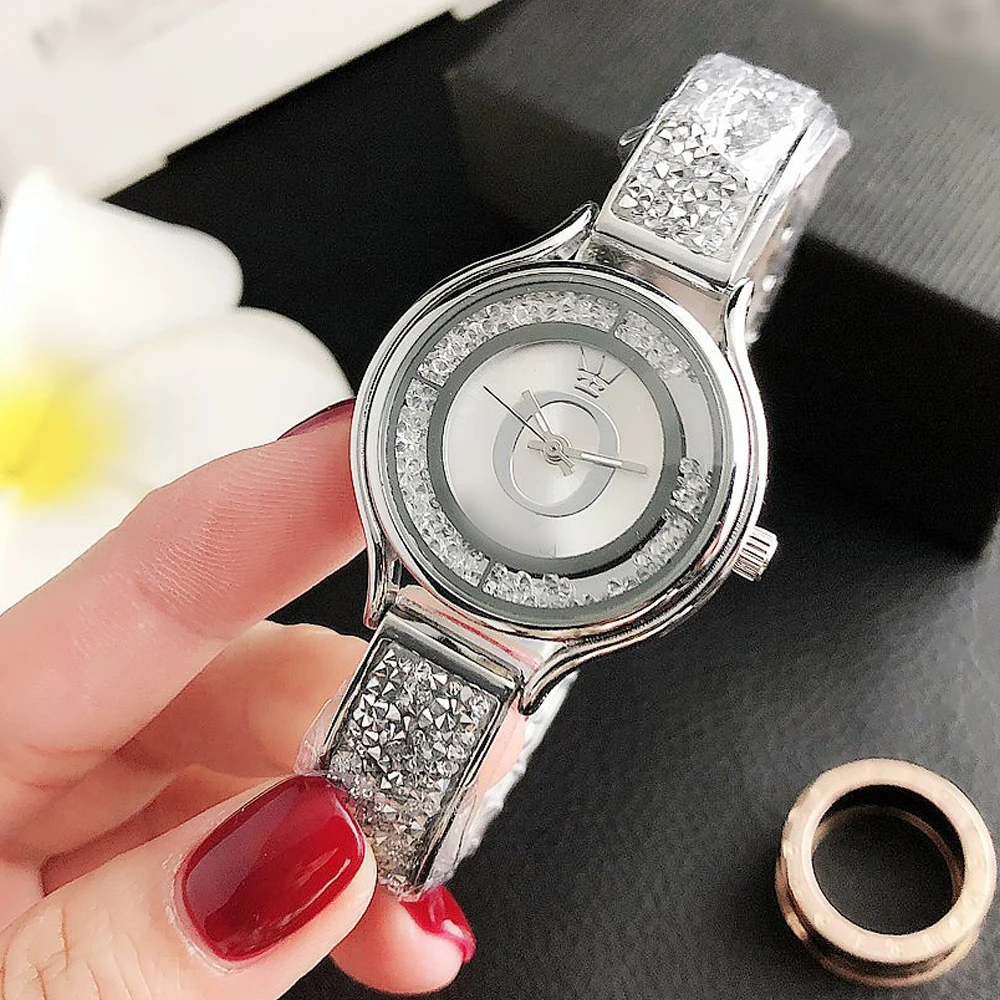 New Fashion Watch For Women Chronograph Quartz Military Watches Top Brand Luxury Silver Ladies Clock Hip Hop Relogio Feminino 
New Fashion Watch For Women Chronograph Quartz Military Watches Top Brand Luxury Silver Ladies Clock Hip Hop Relogio Feminino
