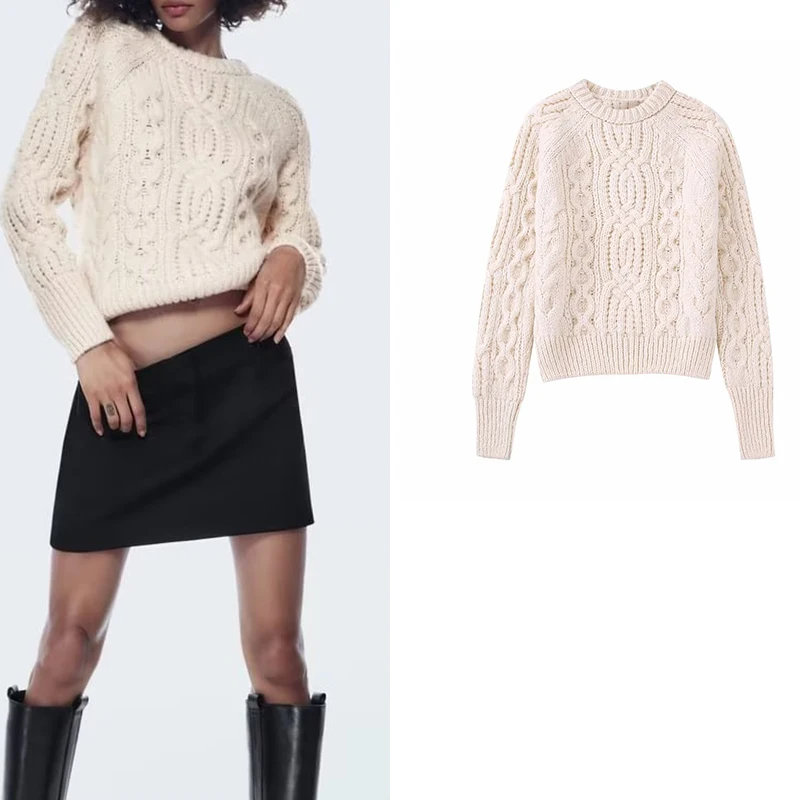 Autumn Winter 2022 New Women's round neck pullover knitted decorative sweater casual fashion commuter Joker sweater women
Autumn Winter 2022 New Women's round neck pullover knitted decorative sweater casual fashion commuter Joker sweater women