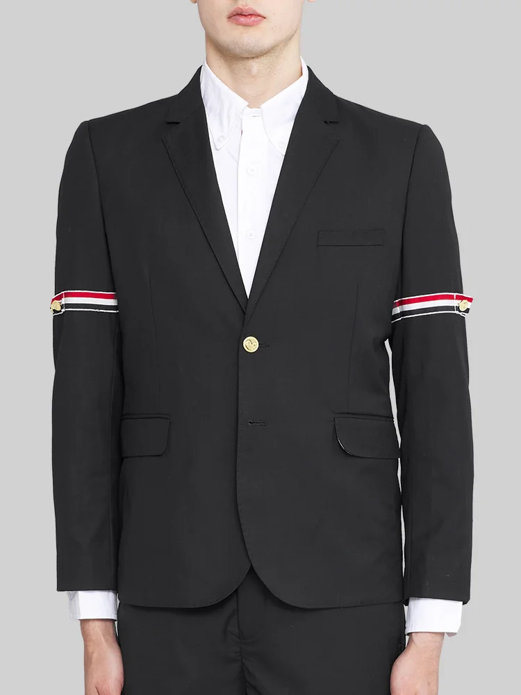 THOM TB Male Suit Jacket Top Fashion Designs Men's Clothing Armband Stripe Men Costume Blazer Business Casual Wool Wedding Dress
THOM TB Male Suit Jacket Top Fashion Designs Men's Clothing Armband Stripe Men Costume Blazer Business Casual Wool Wedding Dress