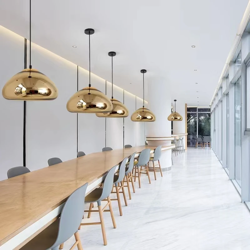 Nordic Restaurant Bar Pendant Lamp Designer Clothing Coffee Shop Personality Creative Golden Plated Glass Single Head Chandelier
Nordic Restaurant Bar Pendant Lamp Designer Clothing Coffee Shop Personality Creative Golden Plated Glass Single Head Chandelier