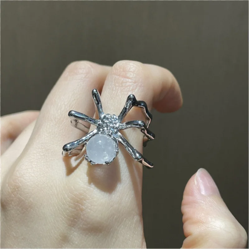 ZHIXUN Creative Punk Spider Ring Girl Party Nightclub Jewelry Crystal Ball Animal Open Ring Fashion Jewelry Accessories Gift
ZHIXUN Creative Punk Spider Ring Girl Party Nightclub Jewelry Crystal Ball Animal Open Ring Fashion Jewelry Accessories Gift