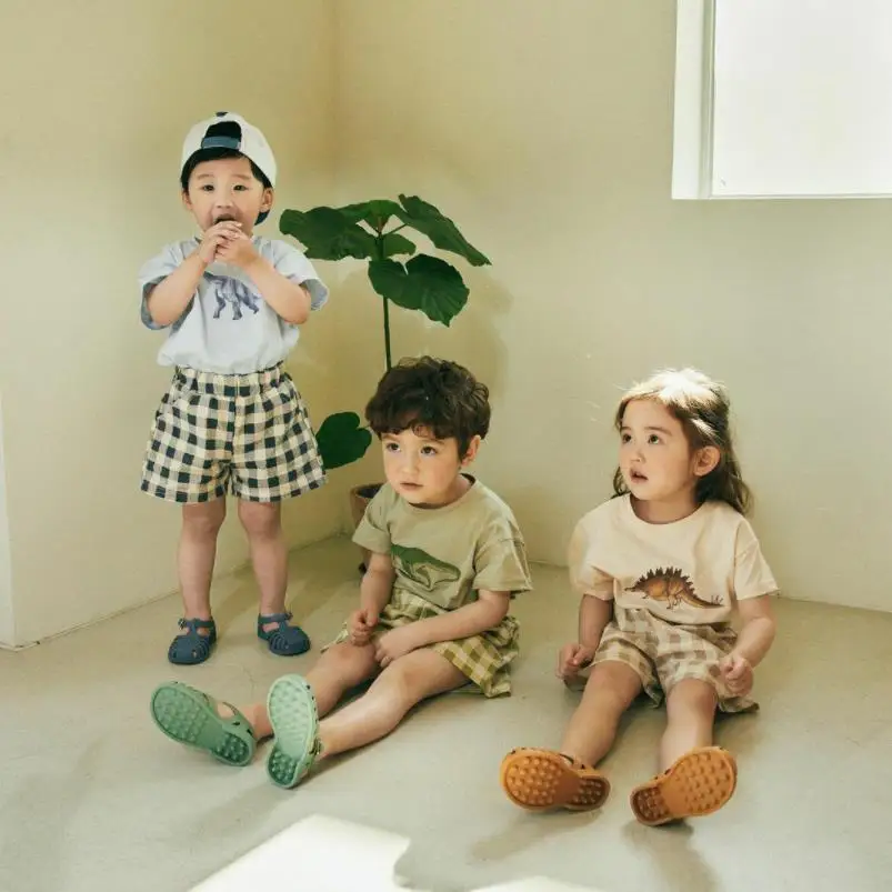 Summer Children's Clothing Set for Boys Cotton Cartoon Dinosaur Kids Short Sleeve Sports Suit Girls T-shirt and Shorts Two-piece
Summer Children's Clothing Set for Boys Cotton Cartoon Dinosaur Kids Short Sleeve Sports Suit Girls T-shirt and Shorts Two-piece