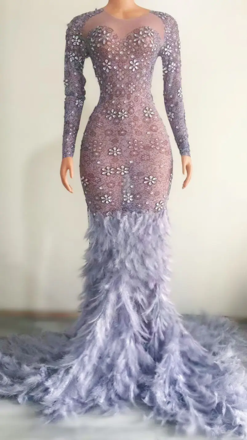 Transparent Mesh SEXY Stones Feather Long Train Dress Women Wedding Birthday Celebrate Clothes Evening Party Show Costume
Transparent Mesh SEXY Stones Feather Long Train Dress Women Wedding Birthday Celebrate Clothes Evening Party Show Costume