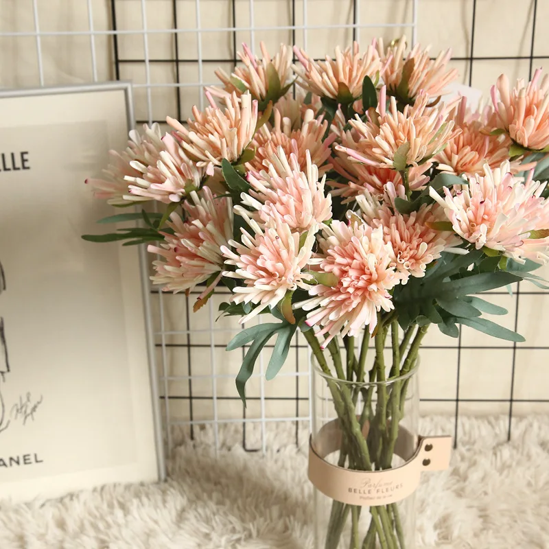 2 head artificial real touch cloth crab claw chrysanthemum home decoration fake flower wedding Hand holding flower wall material
2 head artificial real touch cloth crab claw chrysanthemum home decoration fake flower wedding Hand holding flower wall material