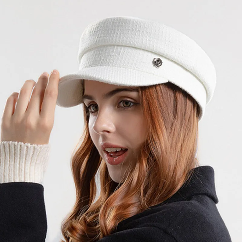 2023 Autumn Winter New Military Hats For Women Elegant Vintage Flat Cap Bone Fashion Party Caps Retro Female Hat Free Shipping 
2023 Autumn Winter New Military Hats For Women Elegant Vintage Flat Cap Bone Fashion Party Caps Retro Female Hat Free Shipping
