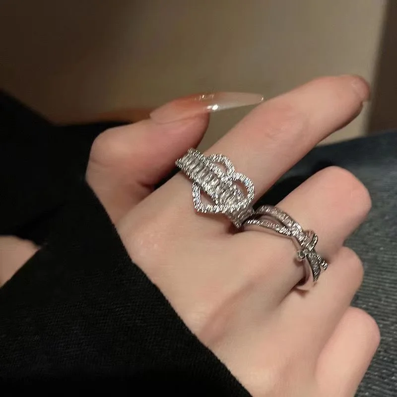 INS Style Love High Grade Cross Zircon Ring for Women's Retro Small Style Design Light Luxury Fashion Exquisite Open Ring
INS Style Love High Grade Cross Zircon Ring for Women's Retro Small Style Design Light Luxury Fashion Exquisite Open Ring