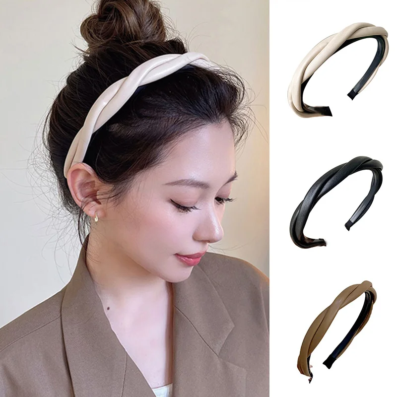 Non-slip Hair Hoop With Teeth PU Leather Cross Twisted Headband Imitation Leather Thin Hair Hoop Simple Classic Hair Accessories
Non-slip Hair Hoop With Teeth PU Leather Cross Twisted Headband Imitation Leather Thin Hair Hoop Simple Classic Hair Accessories