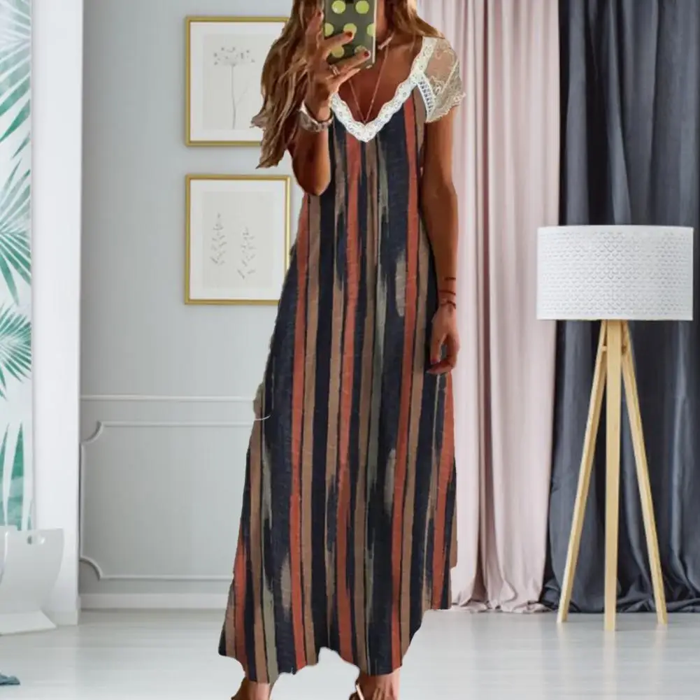 Women V-Neck Lace Stitching Short Sleeve Maxi Dress Women Vintage Striped Dot Print Summer Dress Daily Clothing
Women V-Neck Lace Stitching Short Sleeve Maxi Dress Women Vintage Striped Dot Print Summer Dress Daily Clothing