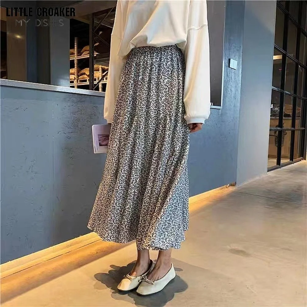 Elegant Trumpet Floral for Women 2022 Summer Korean Fashion Over Knee Length High Waist Print Side Split Midi Skirt Clothes
Elegant Trumpet Floral for Women 2022 Summer Korean Fashion Over Knee Length High Waist Print Side Split Midi Skirt Clothes