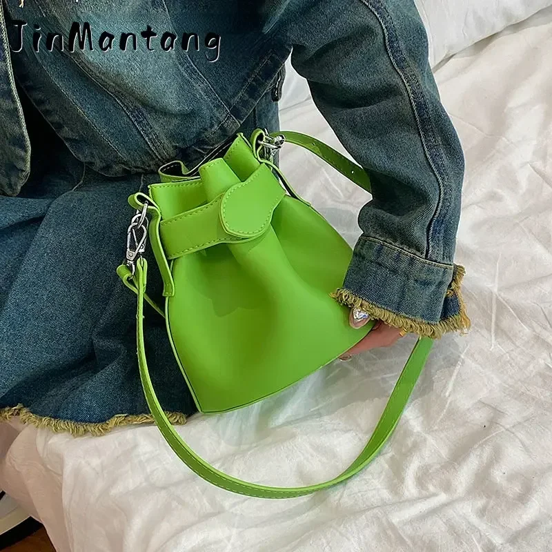 Mini Bucket BagS 2023 Spring Trend Vintage Women Leather Designer Simple Handbags and Purses Female Crossbody Bags
Mini Bucket BagS 2023 Spring Trend Vintage Women Leather Designer Simple Handbags and Purses Female Crossbody Bags