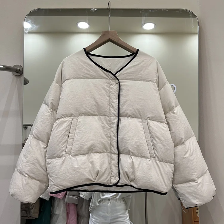 New Korean Round Neck Short Down Jacket Women's 2022 Solid Color Thin Bread Jacket Winter Long Sleeve Solid Color Coat F677
New Korean Round Neck Short Down Jacket Women's 2022 Solid Color Thin Bread Jacket Winter Long Sleeve Solid Color Coat F677