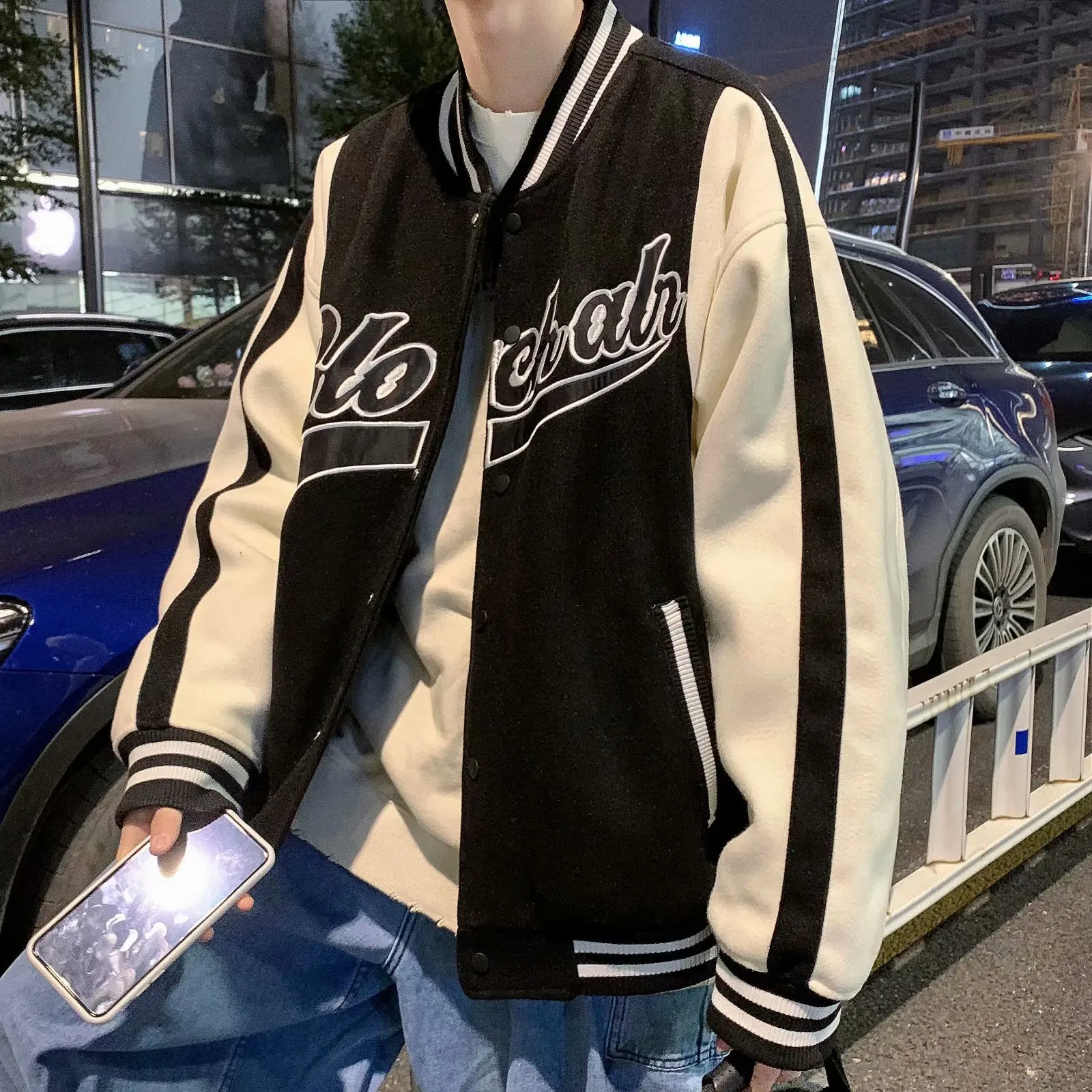 2022 New Retro Embroidery Baseball Uniform Clothes Hip Hop Loose Clothes Women Jackets Outerwear Fashion Oversized Jackets 1pc
2022 New Retro Embroidery Baseball Uniform Clothes Hip Hop Loose Clothes Women Jackets Outerwear Fashion Oversized Jackets 1pc