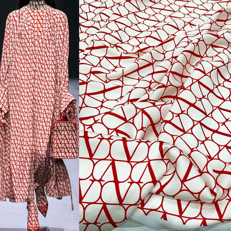 European And American Red Geometric Pattern Printed Imitate Silk Satin Fabric For Women Dress Blouse Handmade DIY Cloth Sewing
European And American Red Geometric Pattern Printed Imitate Silk Satin Fabric For Women Dress Blouse Handmade DIY Cloth Sewing