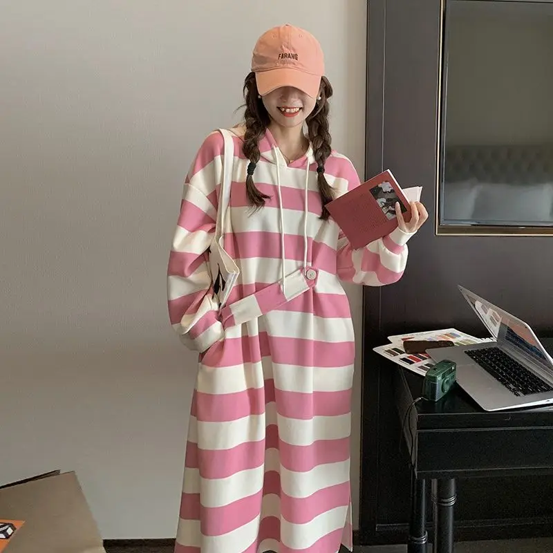 Pink Striped Dresses For Women 2023 Autumn Winter Loose Large Size Dresses Elegant Long Sleeves Sailor Collar Sweatshirt Dress
Pink Striped Dresses For Women 2023 Autumn Winter Loose Large Size Dresses Elegant Long Sleeves Sailor Collar Sweatshirt Dress