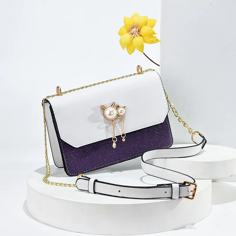 2022 New Women's Western Style One-shoulder Messenger Bag Texture Chain Bag Spring and Summer Small Square Bag Women
2022 New Women's Western Style One-shoulder Messenger Bag Texture Chain Bag Spring and Summer Small Square Bag Women
