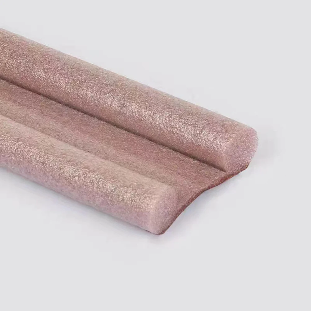 1*Doorstop Waterproof Seal Strip Draught Excluder Stopper Door Bottom Guard Double For Home Hotel Restaurant 92cm Soft And Use
1*Doorstop Waterproof Seal Strip Draught Excluder Stopper Door Bottom Guard Double For Home Hotel Restaurant 92cm Soft And Use