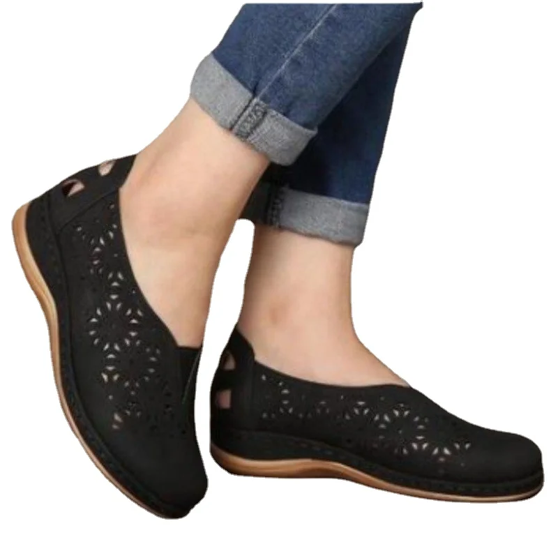 New Woman PU Leather Female Hollow Wedges Platform Sandals Vintage Shoes Women Summer Slip on Retro Moccasins Sandals
New Woman PU Leather Female Hollow Wedges Platform Sandals Vintage Shoes Women Summer Slip on Retro Moccasins Sandals